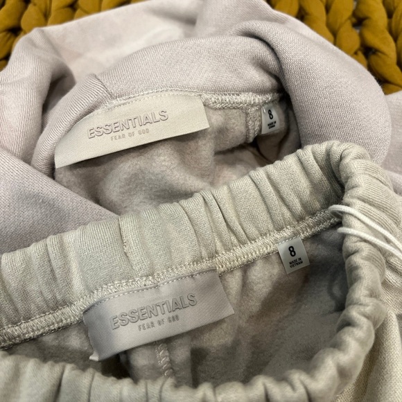 Fear of God Essentials Set - Picture 7 of 7